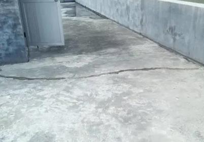 肇源楼顶漏水维修公司分享下如何解决卫生间隐蔽部位漏水的问题?